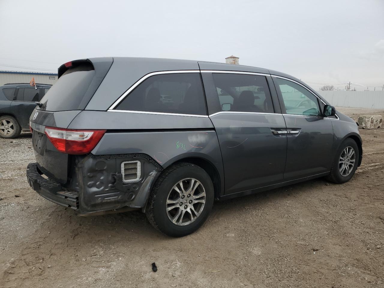 2013 Honda Odyssey - Image 3