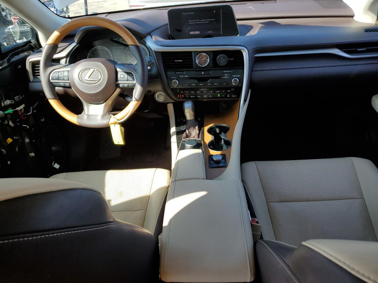 2017 Lexus RX - Image 8