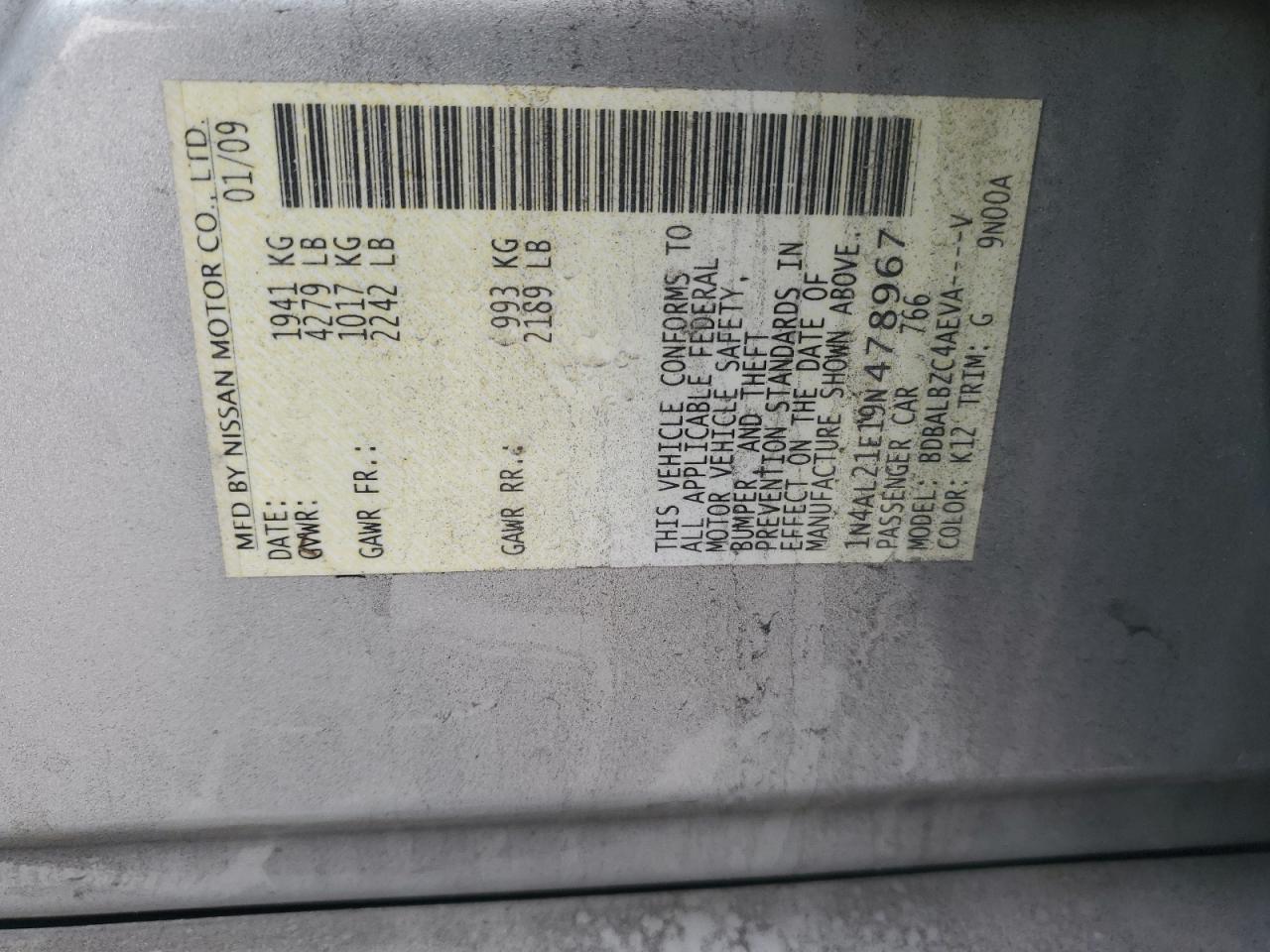 2009 Nissan Altima - Image 12