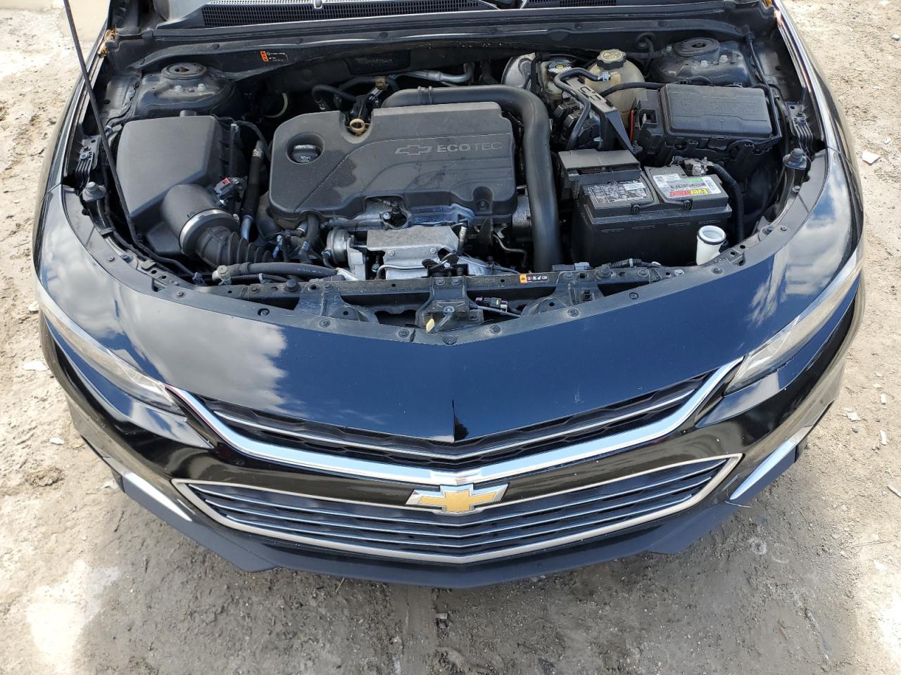 2018 Chevrolet Malibu - Image 11