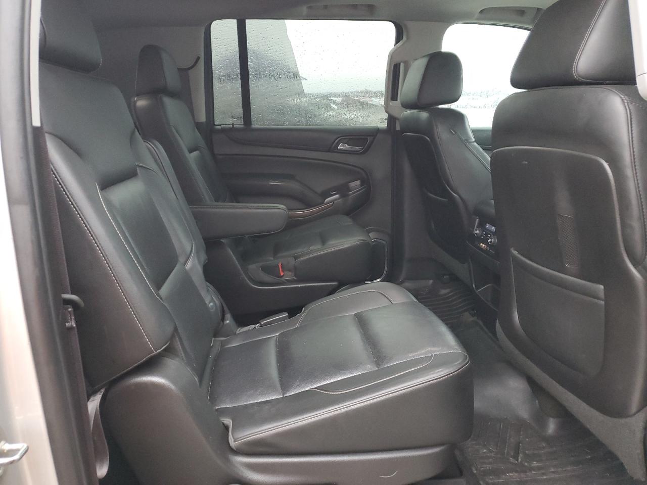 2015 GMC Yukon - Image 11
