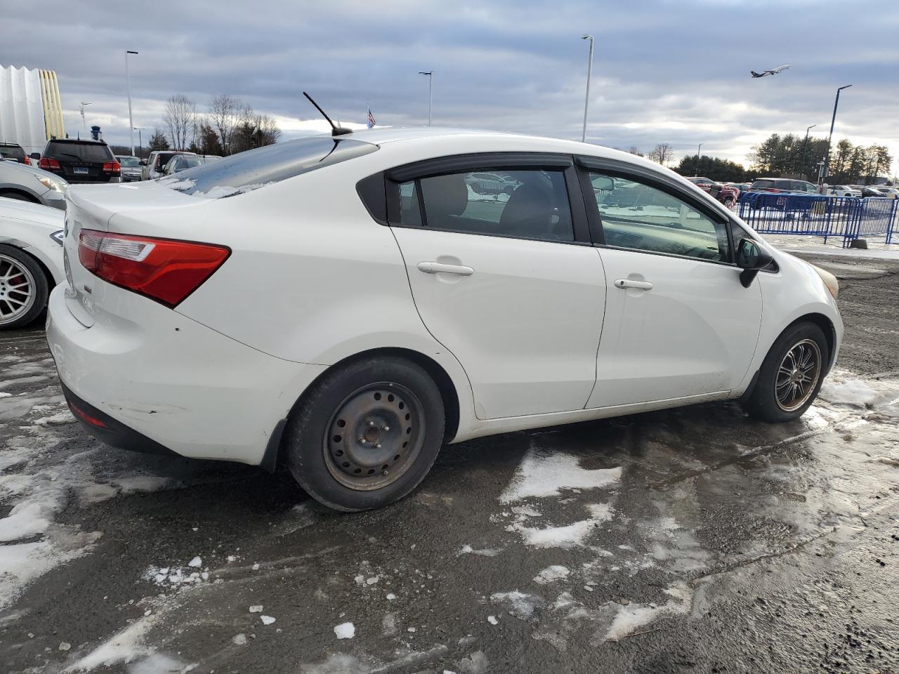 2012 Kia Rio - Image 3