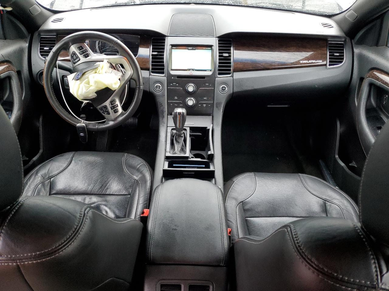 2014 Ford Taurus - Image 8