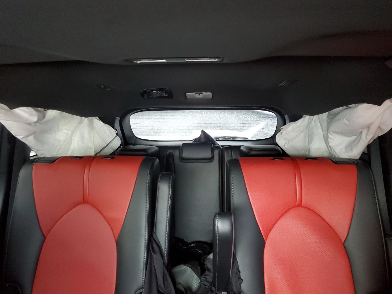 2021 Toyota Highlander - Image 10