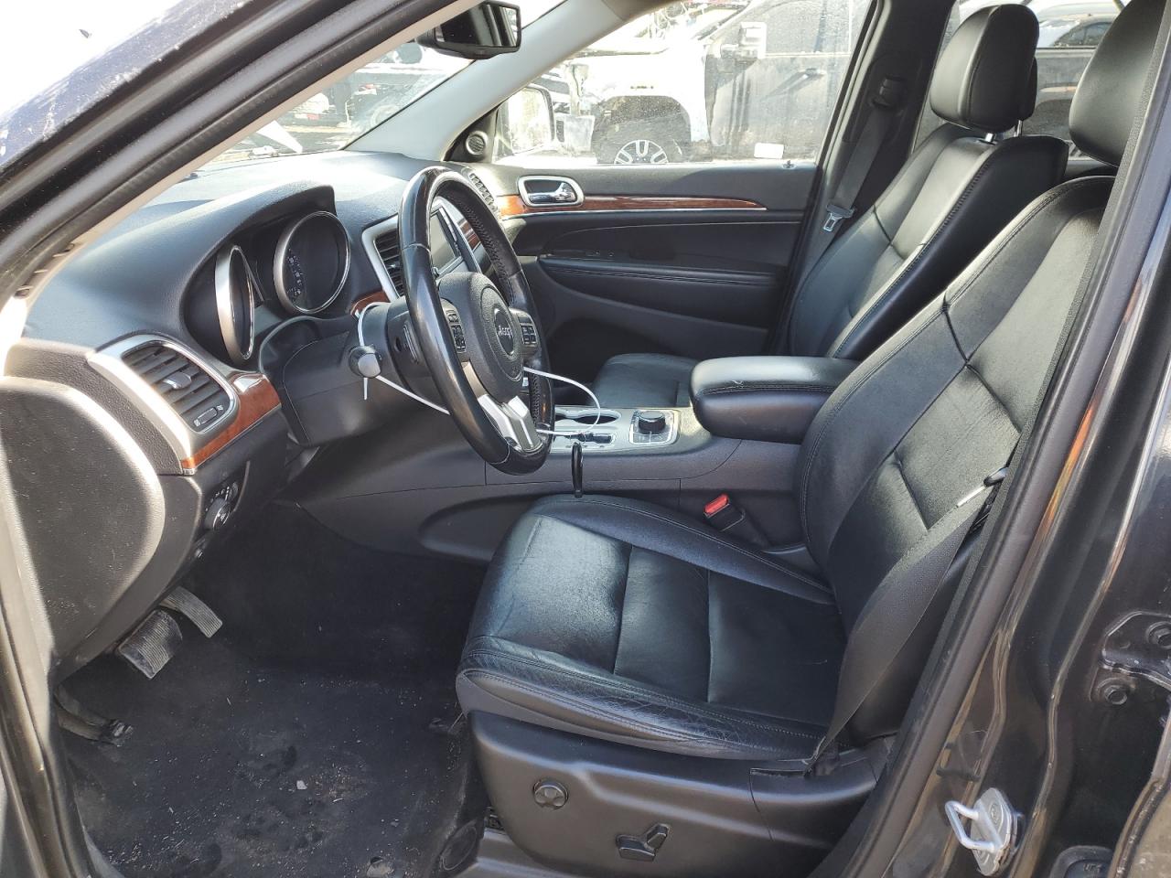 2011 Jeep Grand Cherokee - Image 7