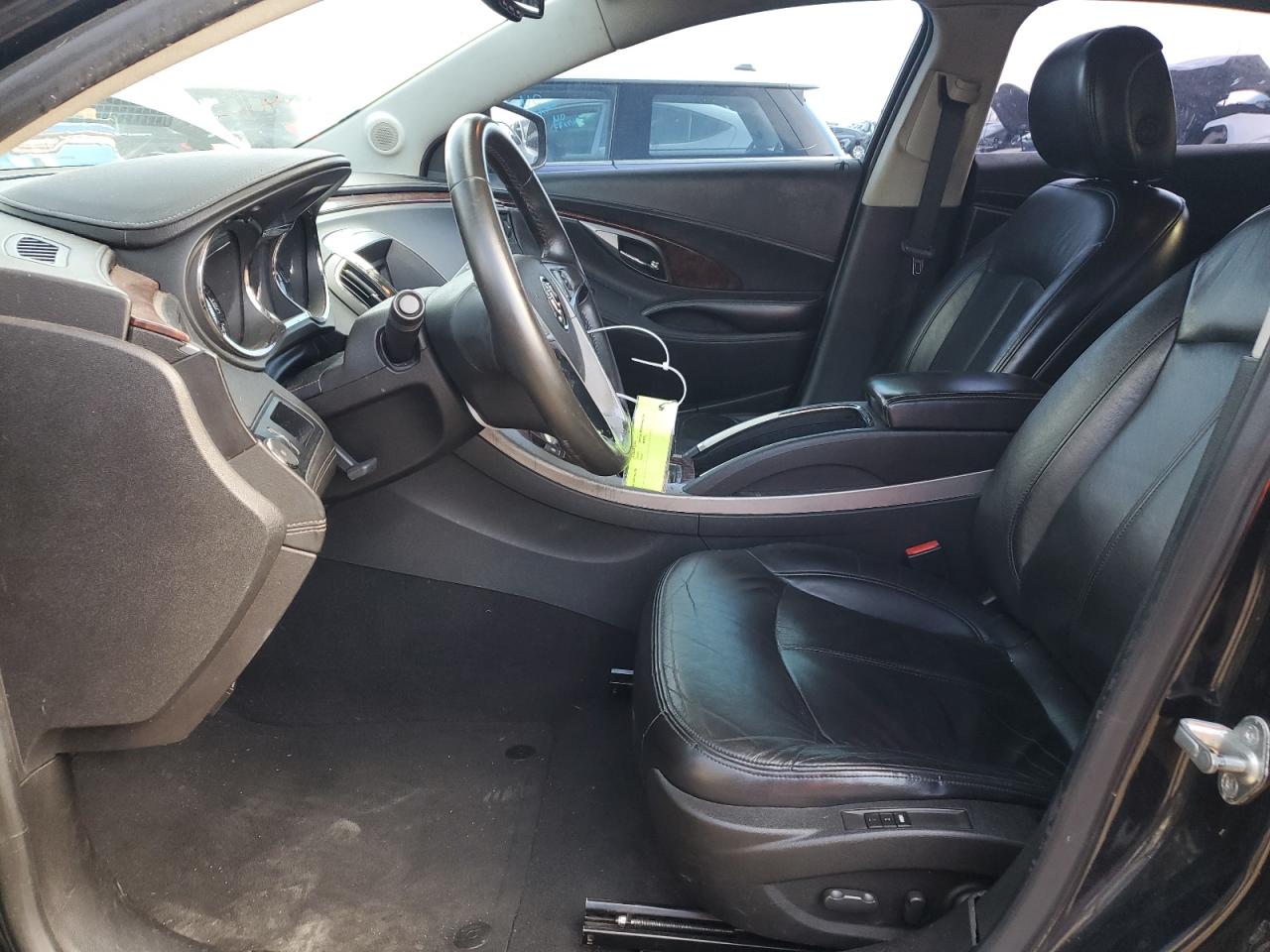 2010 Buick LaCrosse - Image 7