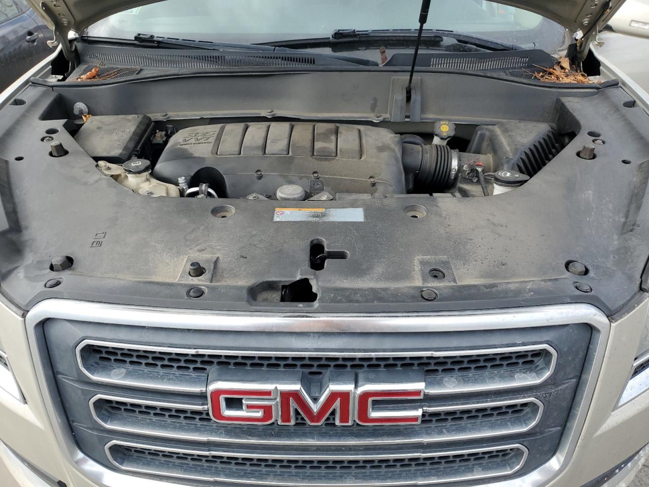 2013 GMC Acadia - Image 12