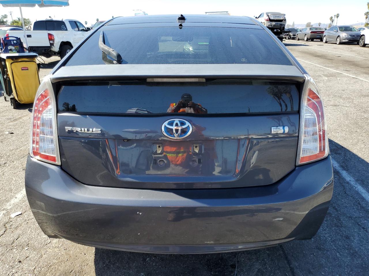 2012 Toyota Prius - Image 6