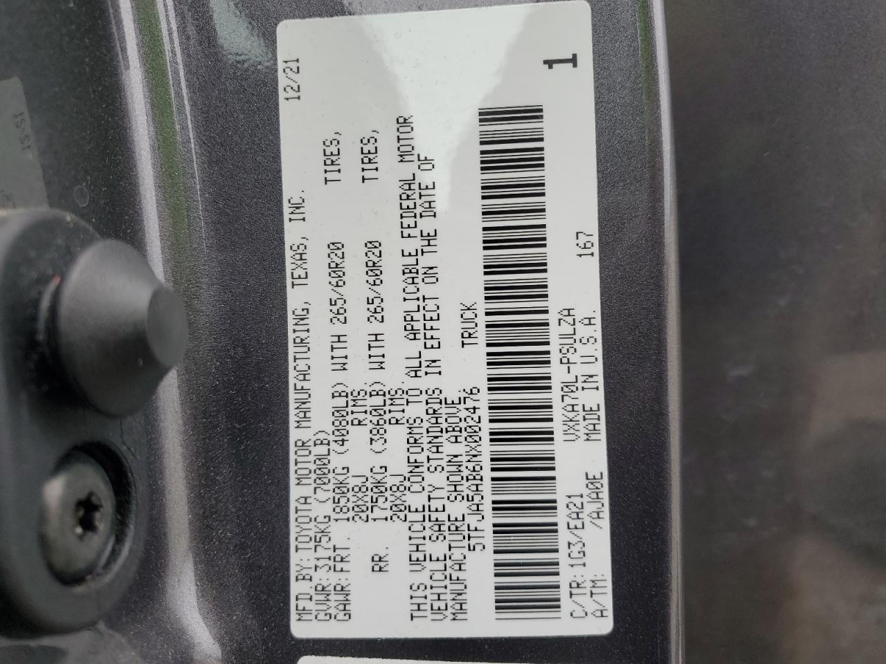 2022 Toyota Tundra - Image 15
