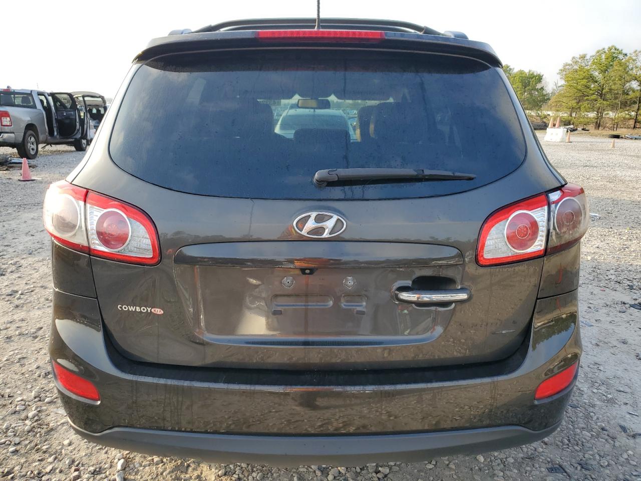 2011 Hyundai Santa Fe - Image 6