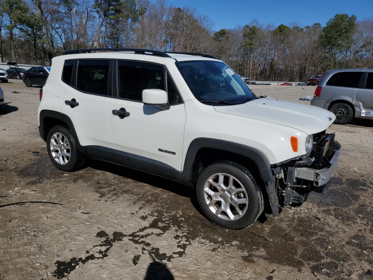 2018 Jeep Renegade - Image 4