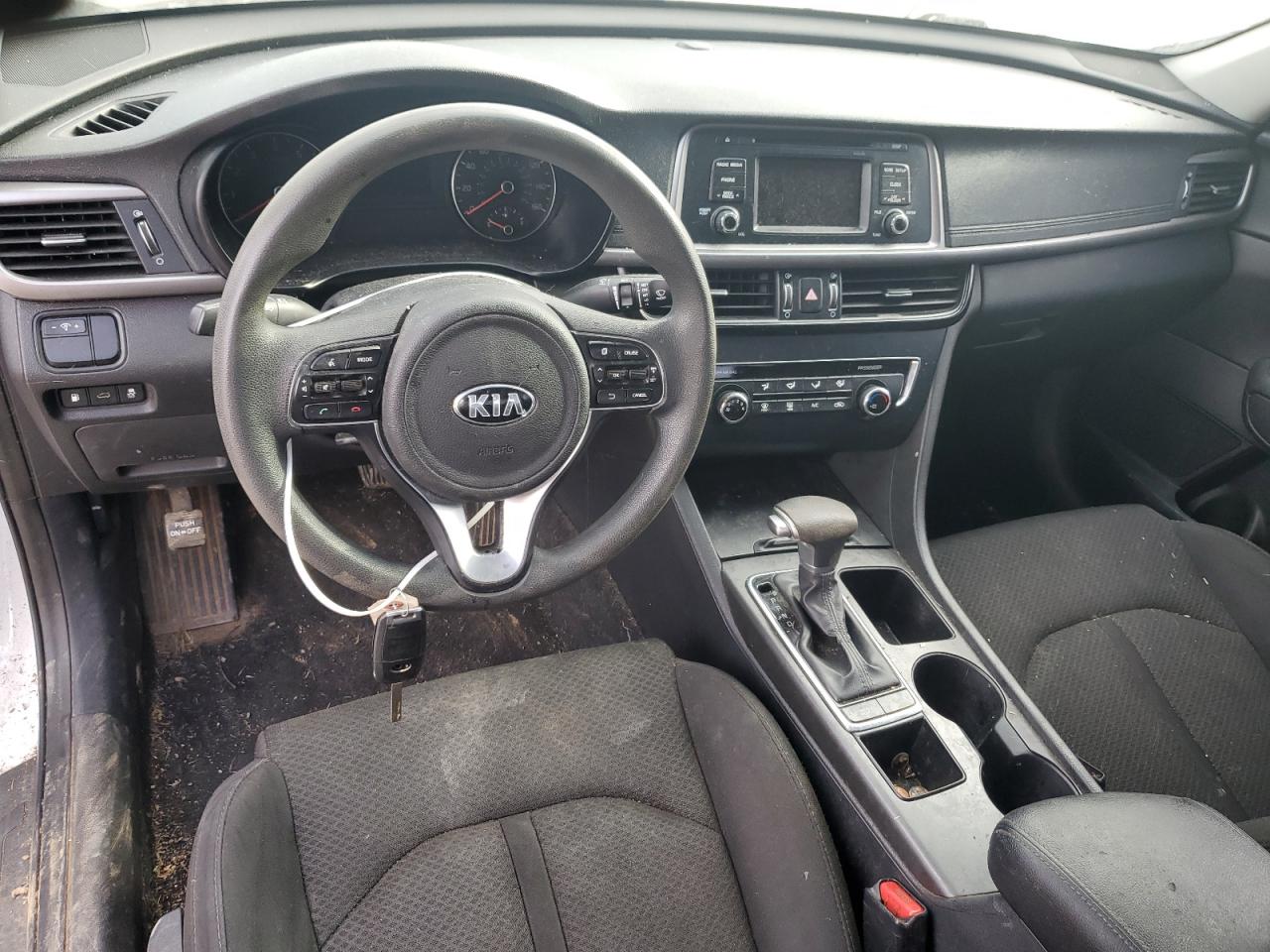 2016 Kia Optima - Image 8