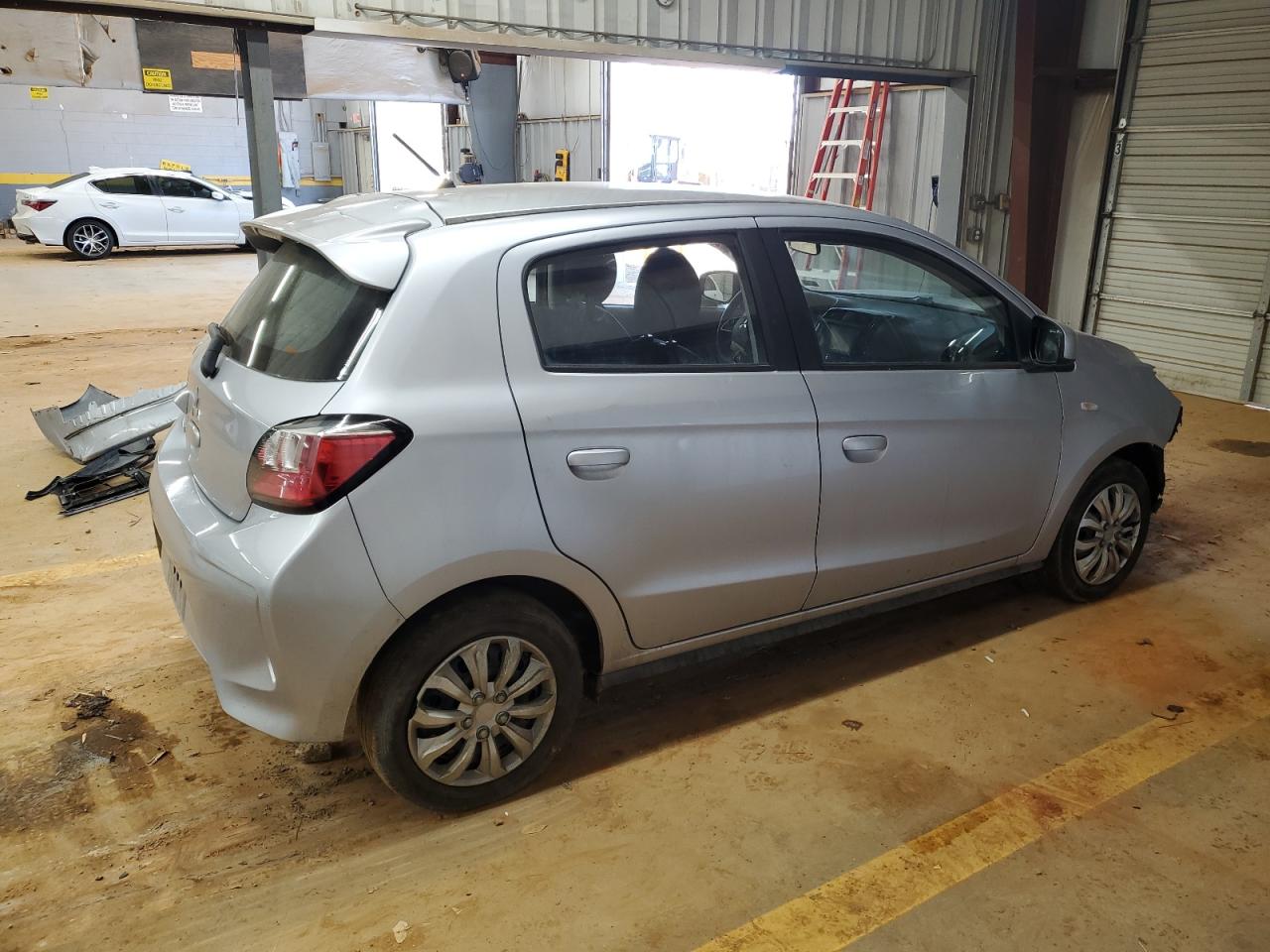 2022 Mitsubishi Mirage - Image 3