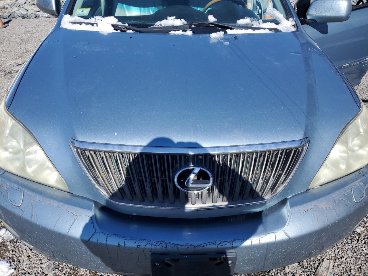 2005 Lexus RX - Image 12