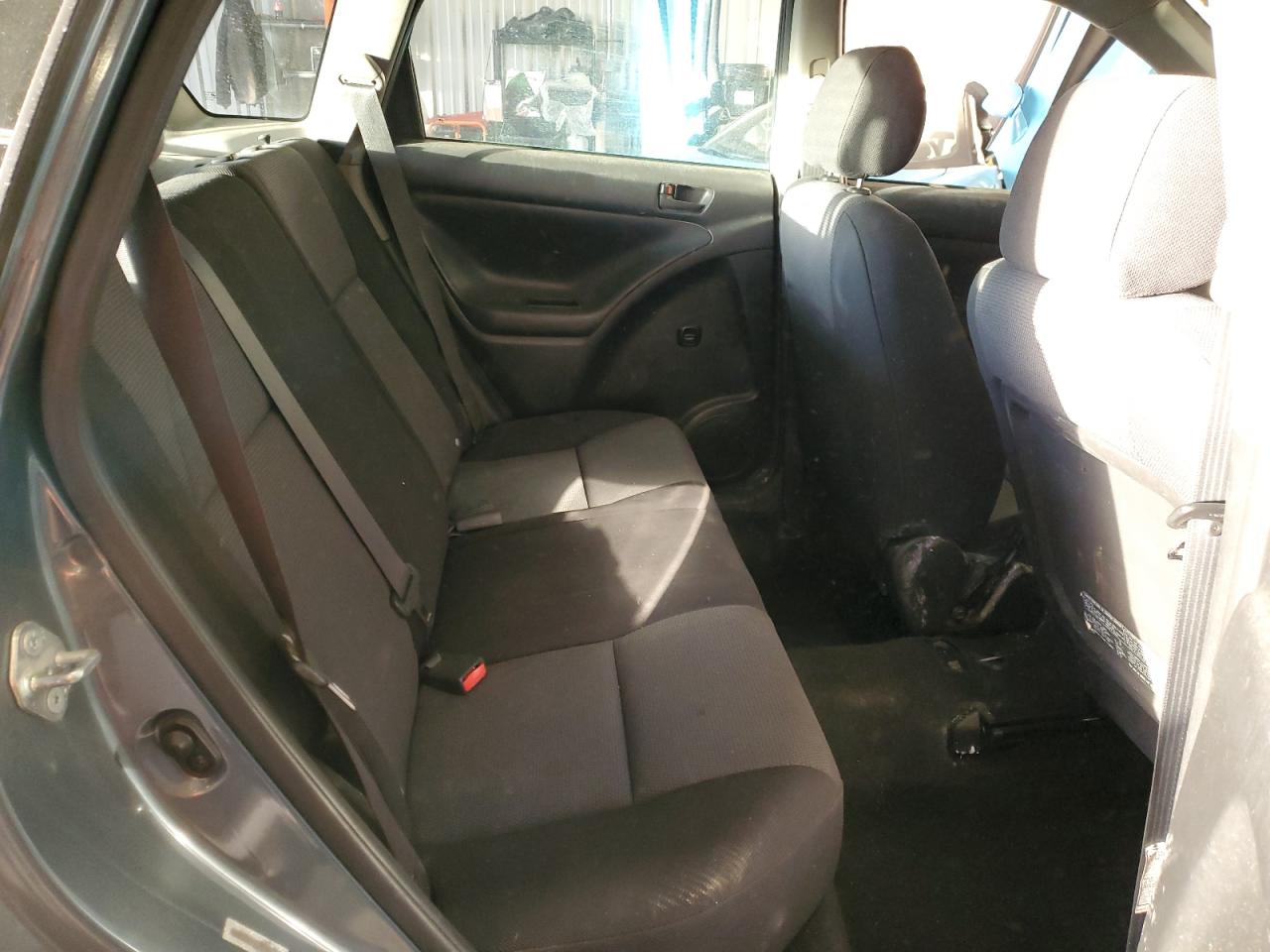 2008 Pontiac Vibe - Image 10