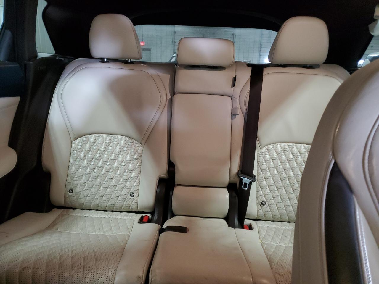 2019 Infiniti QX50 - Image 10
