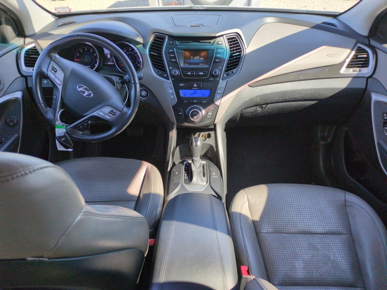 2013 Hyundai Santa Fe - Image 8
