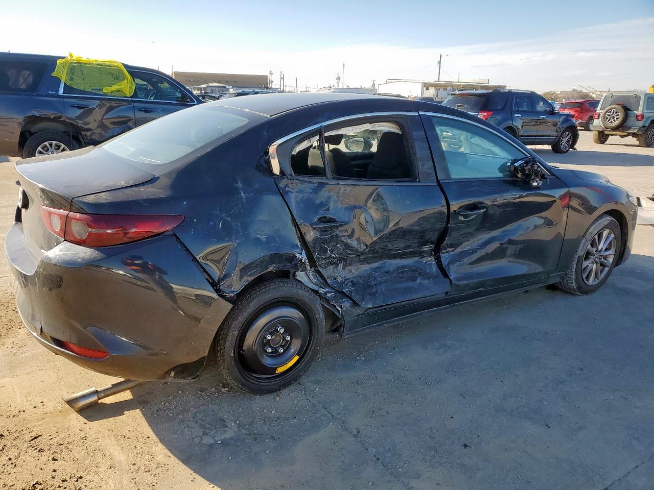 2021 Mazda 3 - Image 3