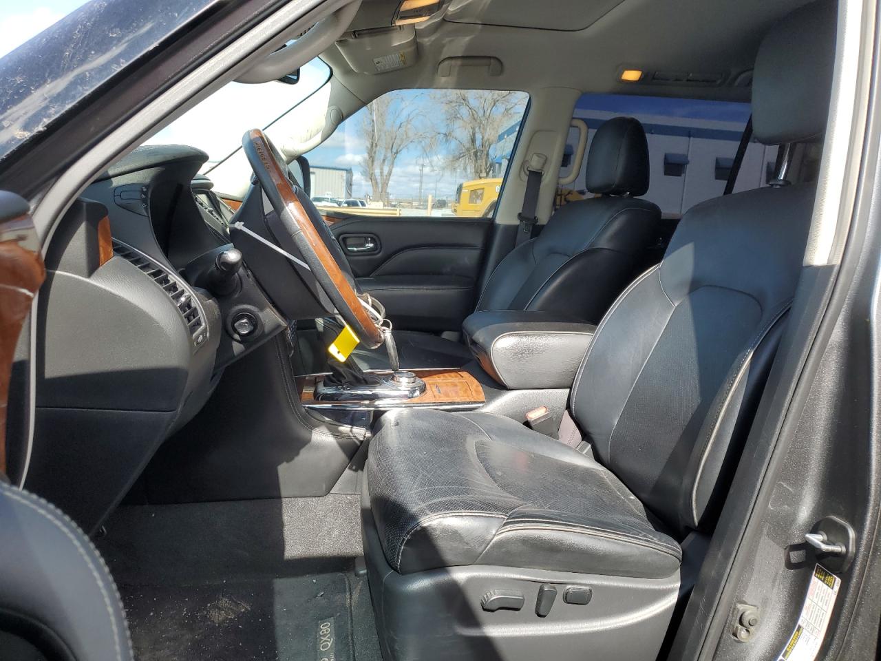 2018 Infiniti QX80 - Image 7
