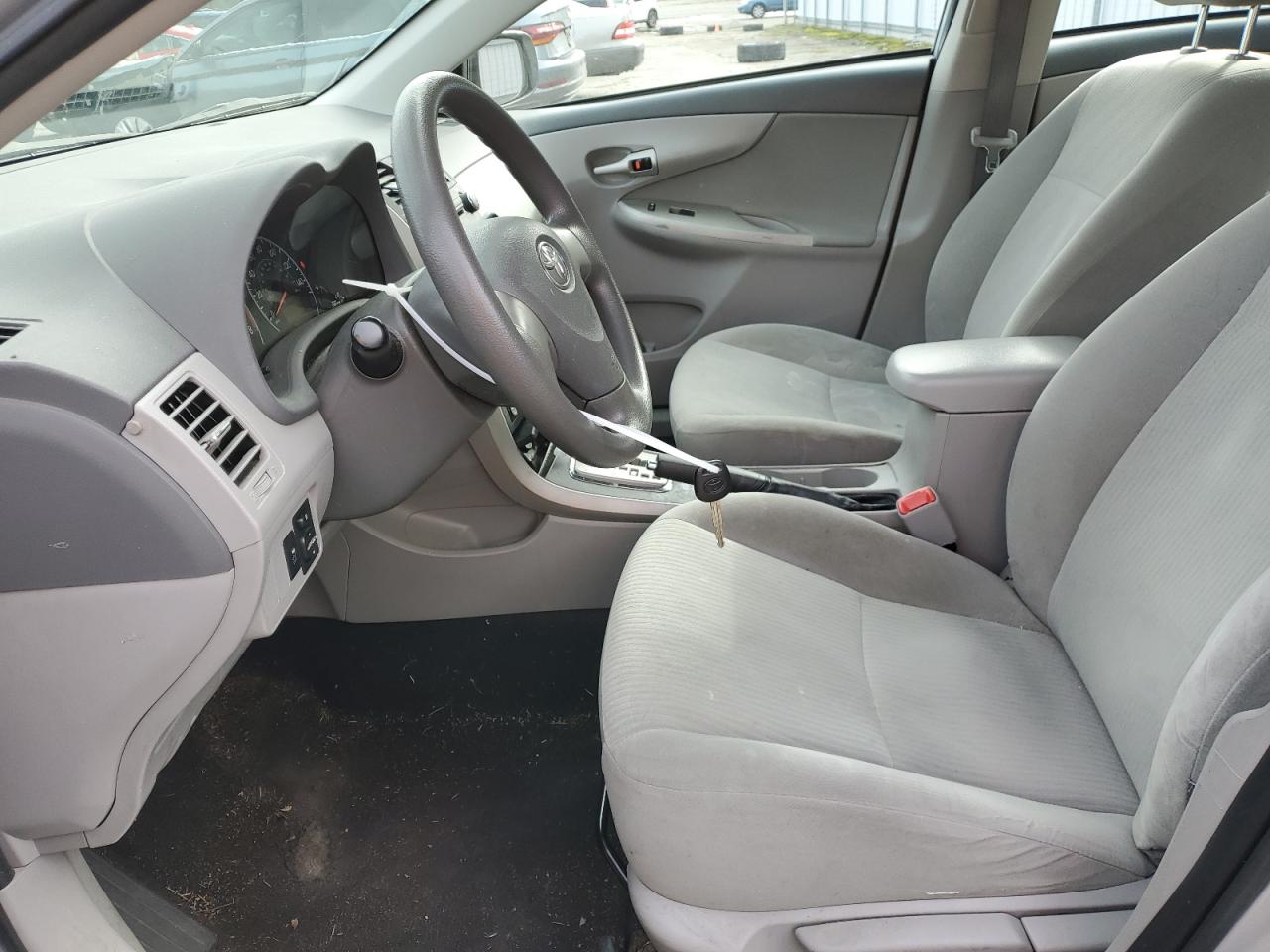 2010 Toyota Corolla - Image 7