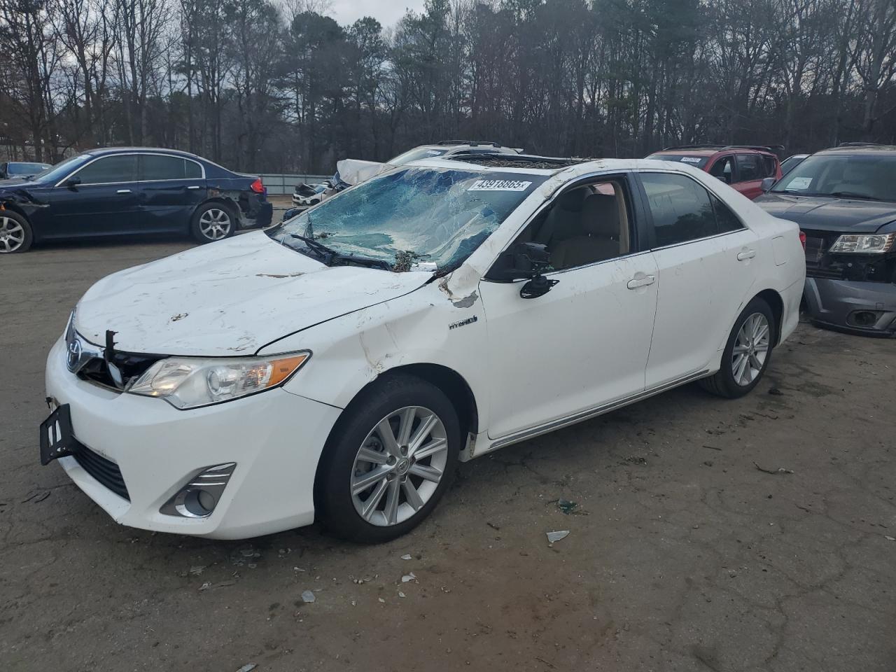 2014 Toyota Camry - Image 1