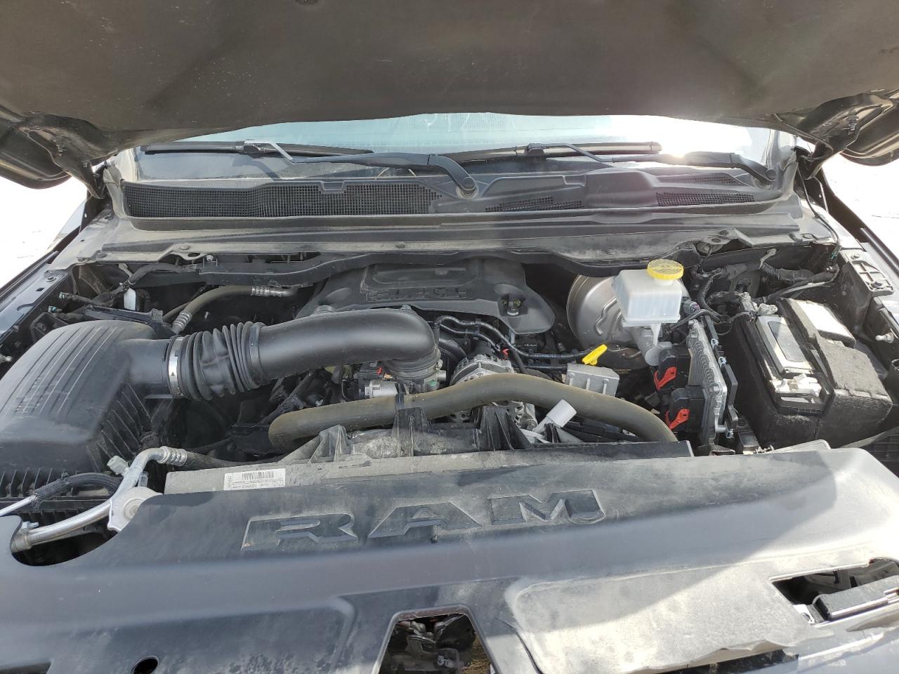 2022 RAM 1500 - Image 11