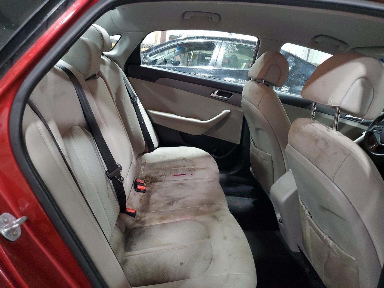 2016 Hyundai Sonata - Image 10