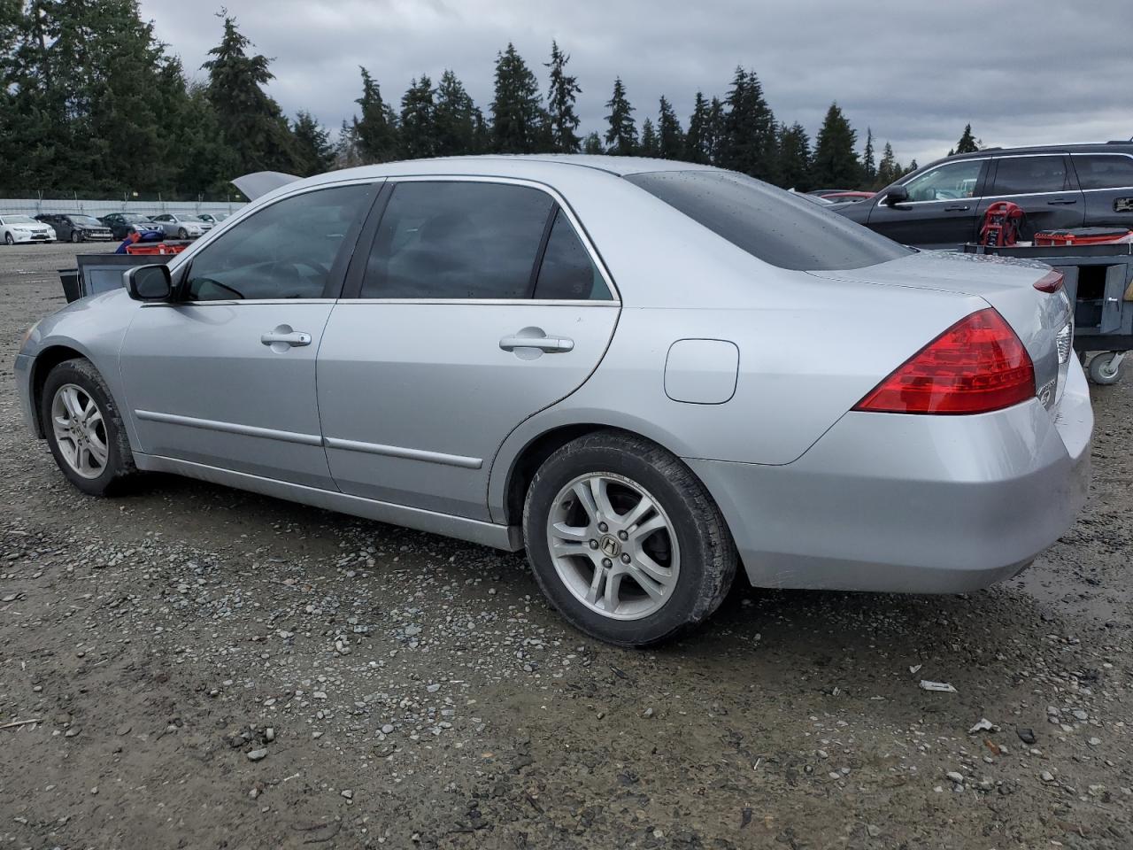 2006 Honda Accord - Image 2