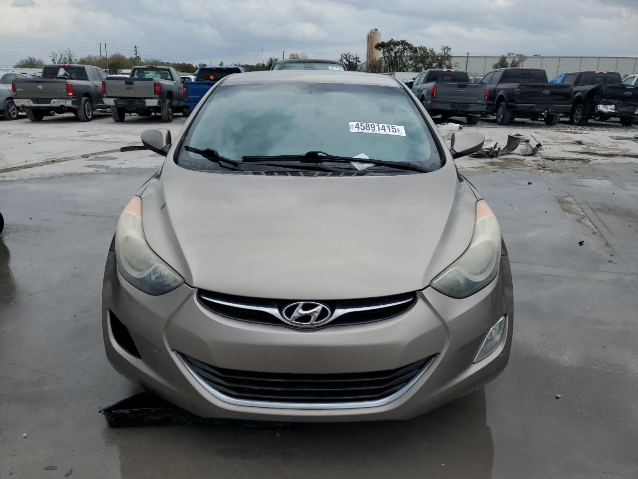 2013 Hyundai Elantra - Image 5