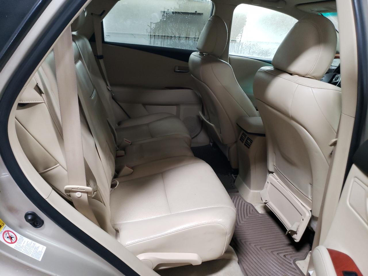 2011 Lexus RX - Image 10
