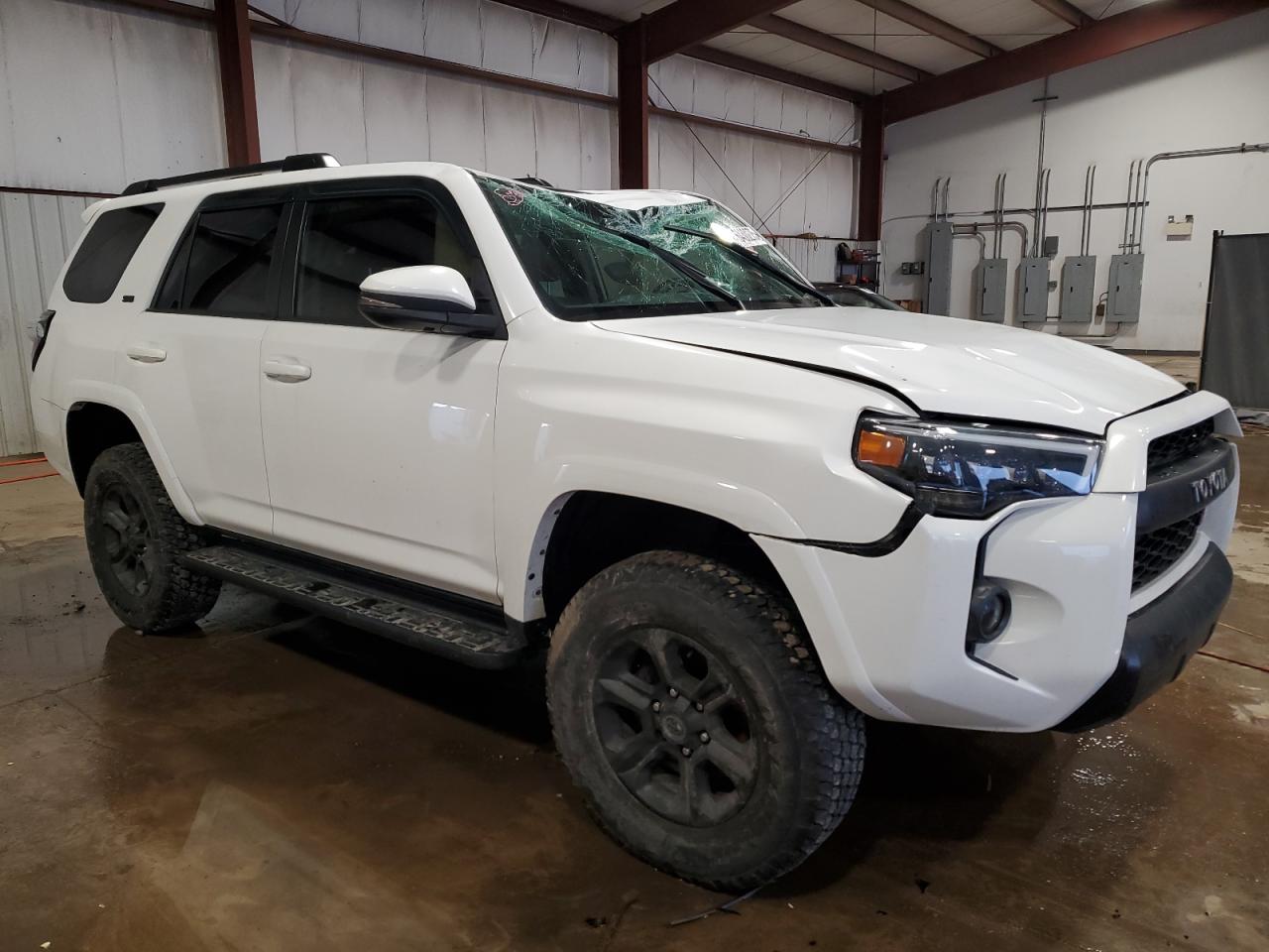 2014 Toyota 4Runner - Image 4