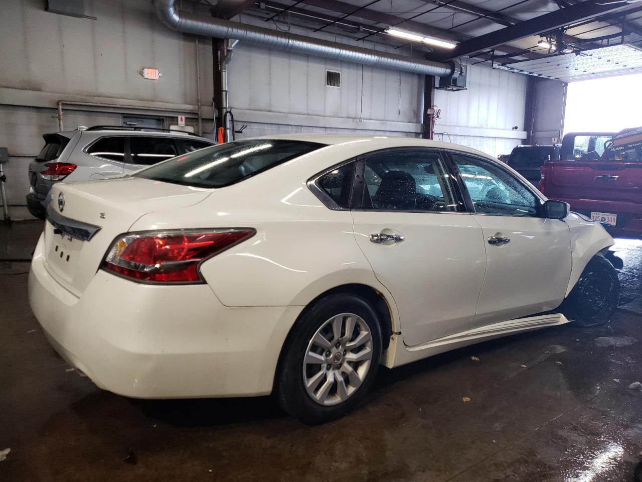 2015 Nissan Altima - Image 3