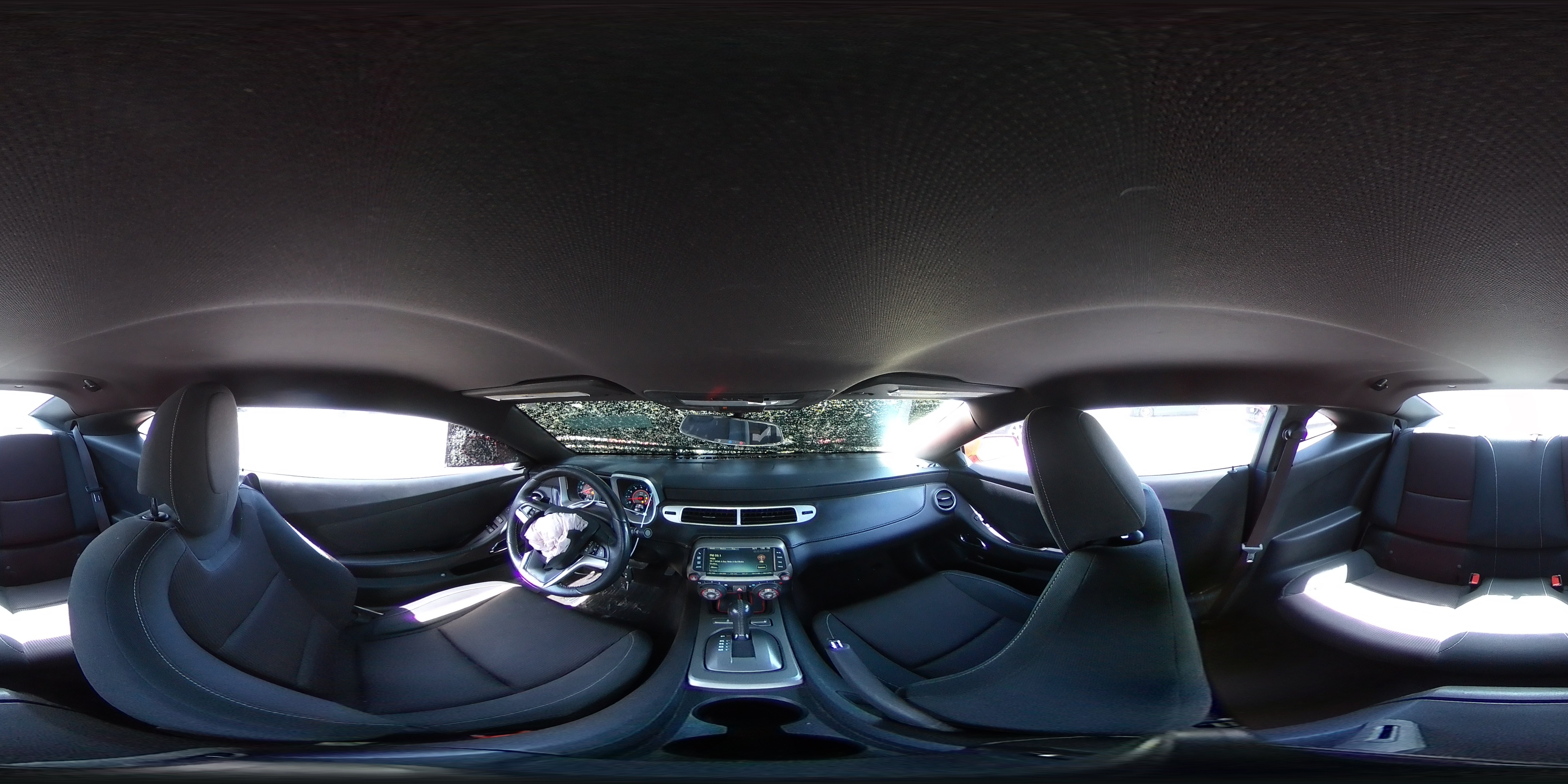 2014 Chevrolet Camaro - Image 13