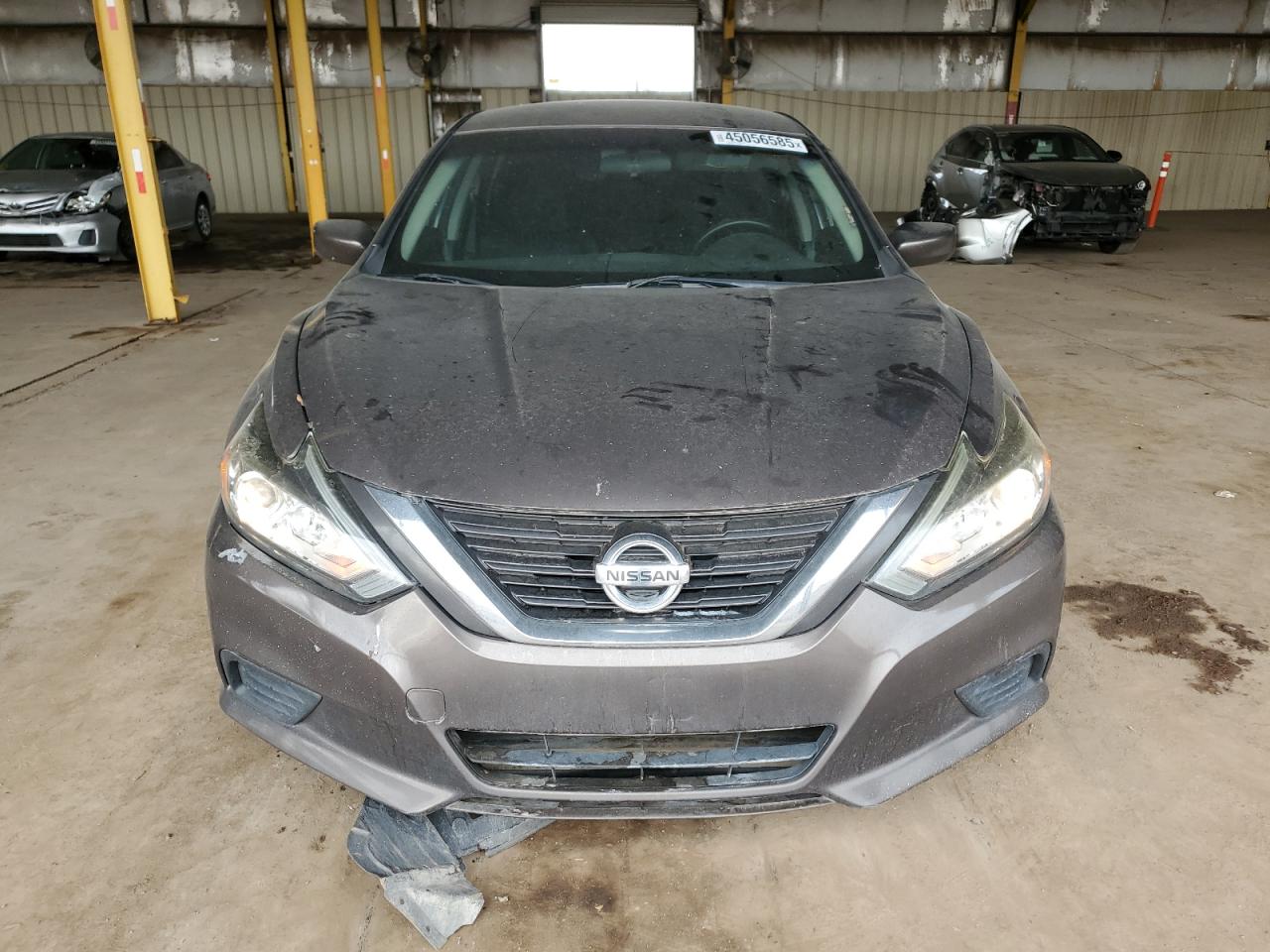 2017 Nissan Altima - Image 5