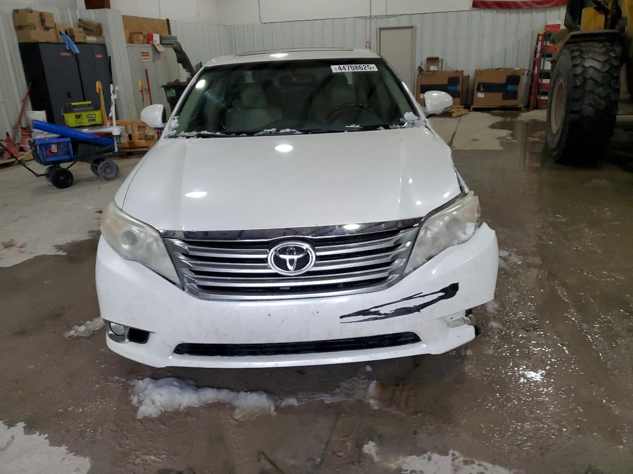 2011 Toyota Avalon - Image 5