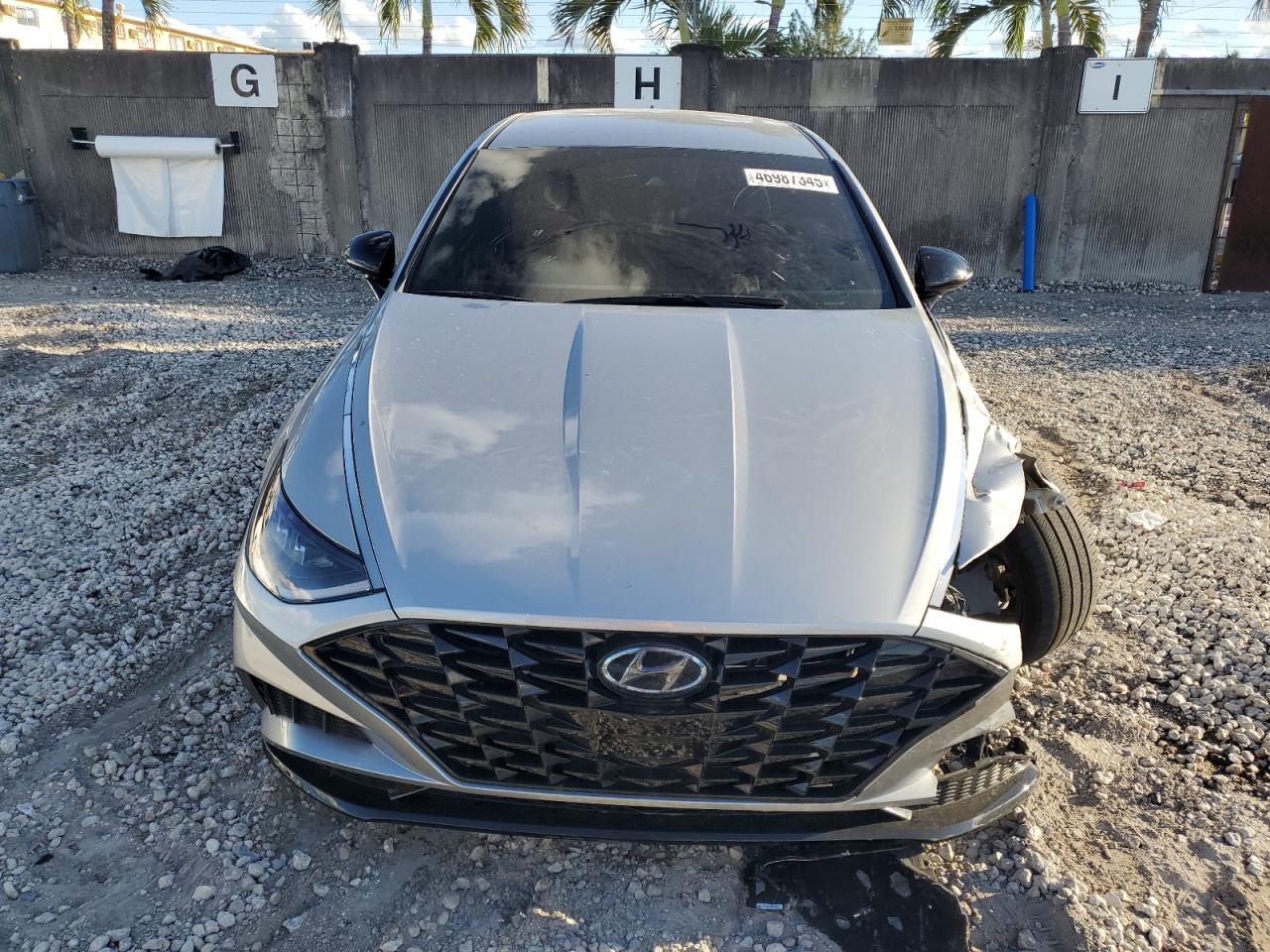 2021 Hyundai Sonata - Image 5