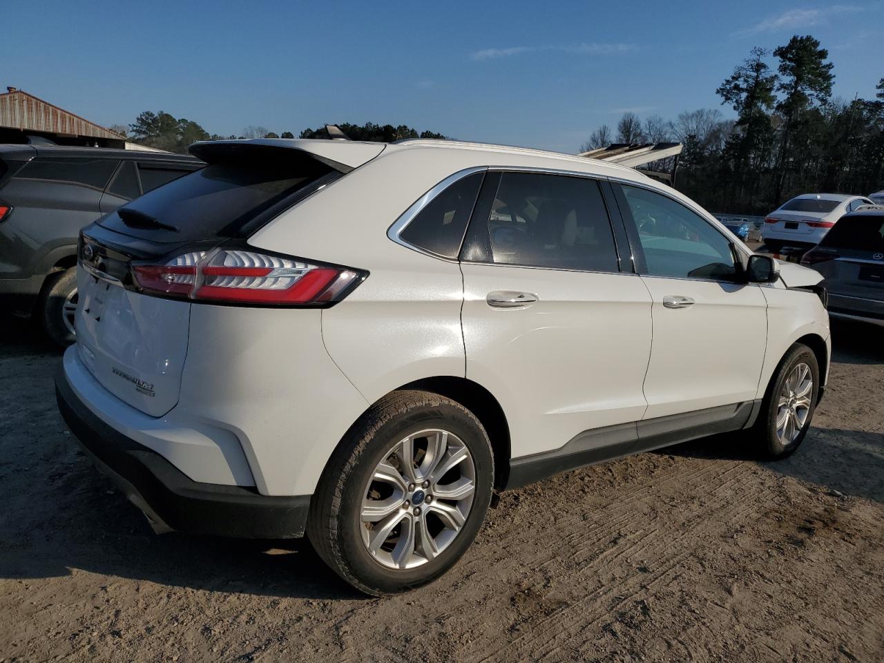 2020 Ford Edge - Image 3