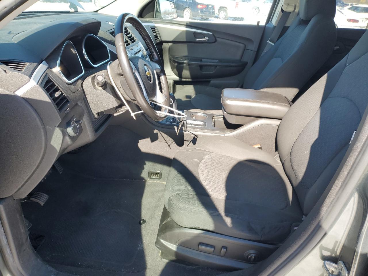 2011 Chevrolet Traverse - Image 7