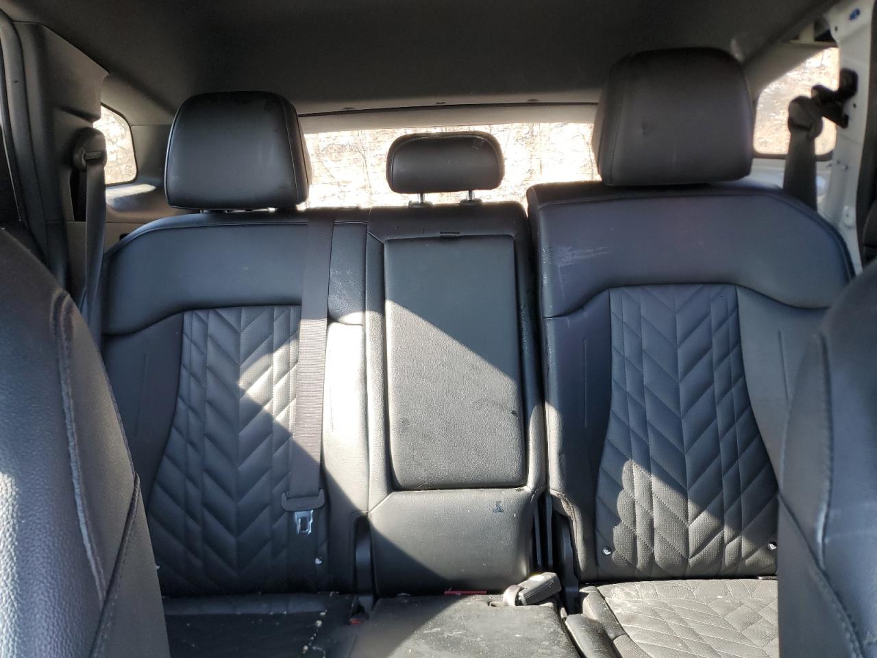 2023 Kia Sportage - Image 10