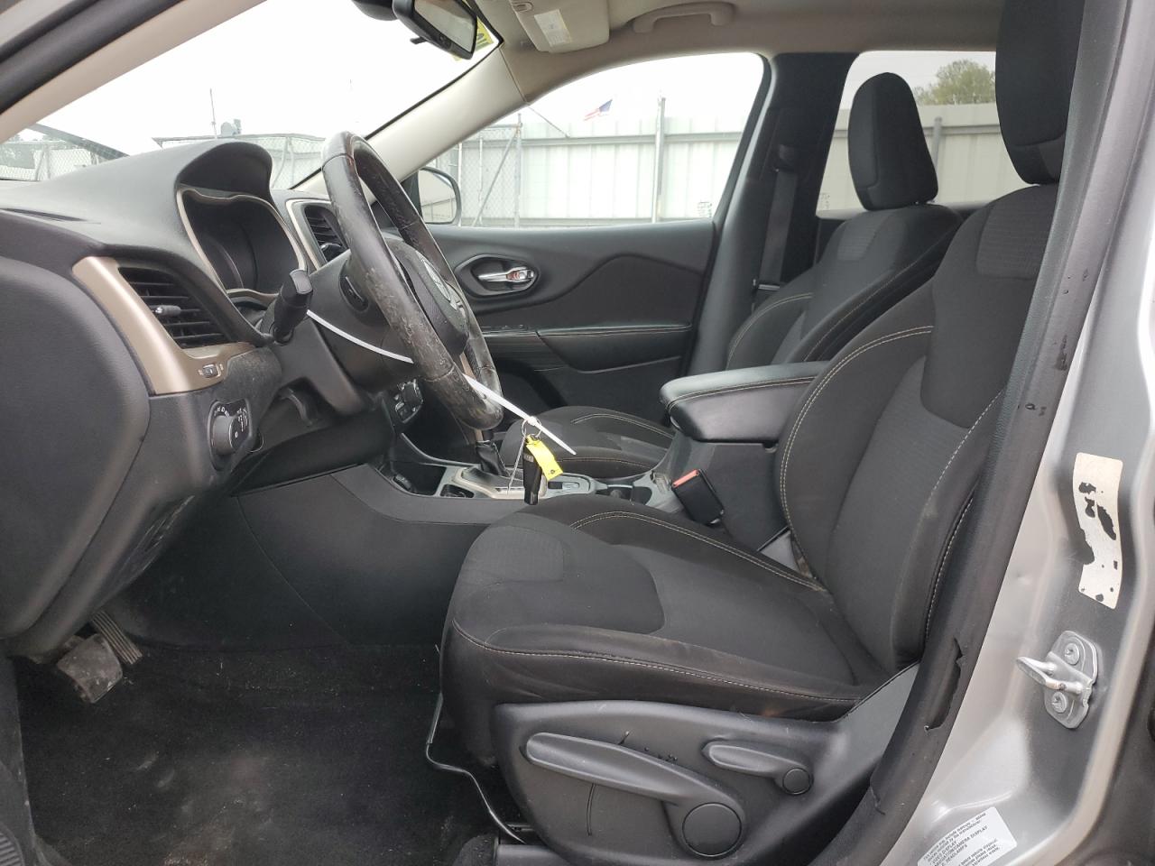 2015 Jeep Grand Cherokee - Image 7