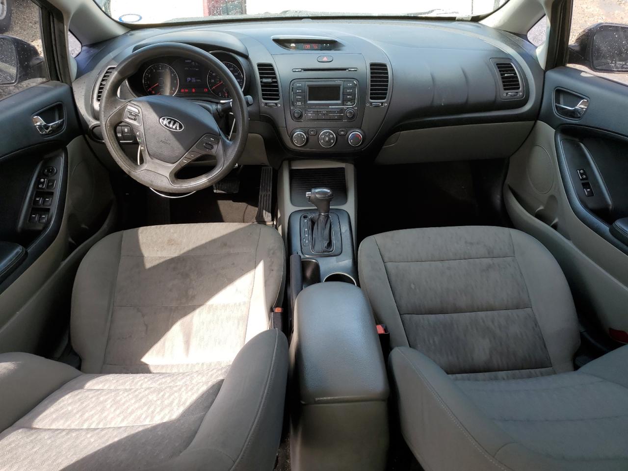 2015 Kia Forte - Image 8