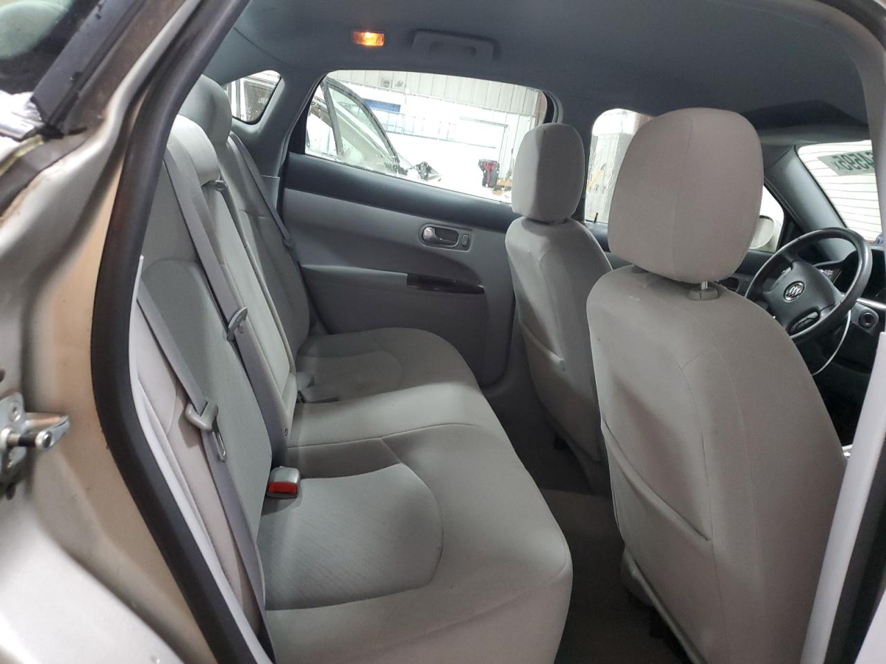 2007 Buick LaCrosse - Image 10