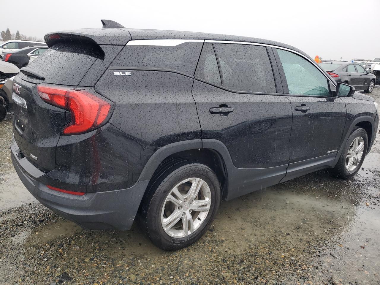 2018 GMC Terrain - Image 3