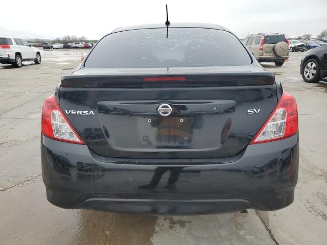  NISSAN VERSA 2019 Чорний