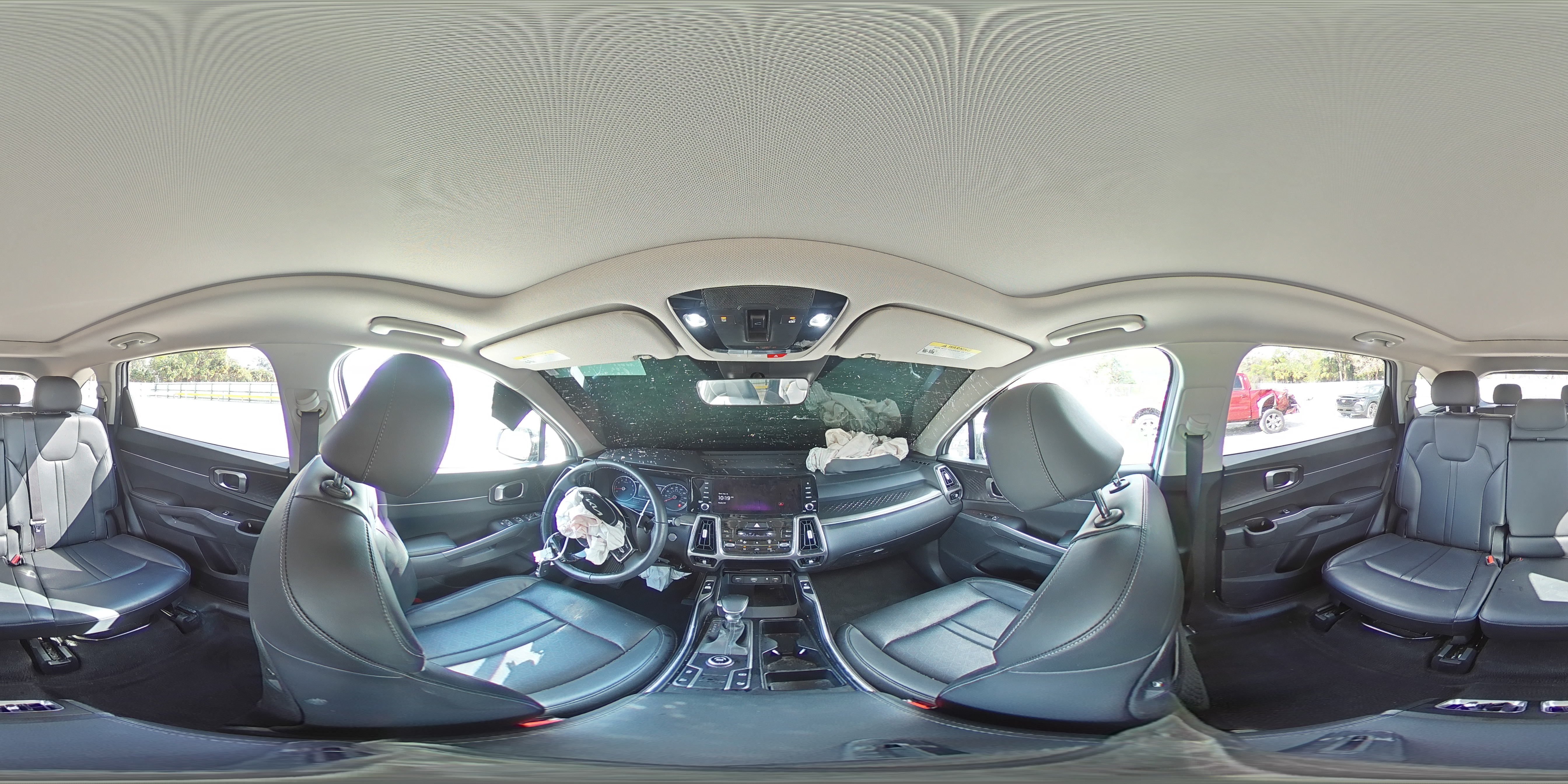 2023 Kia Sorento - Image 14