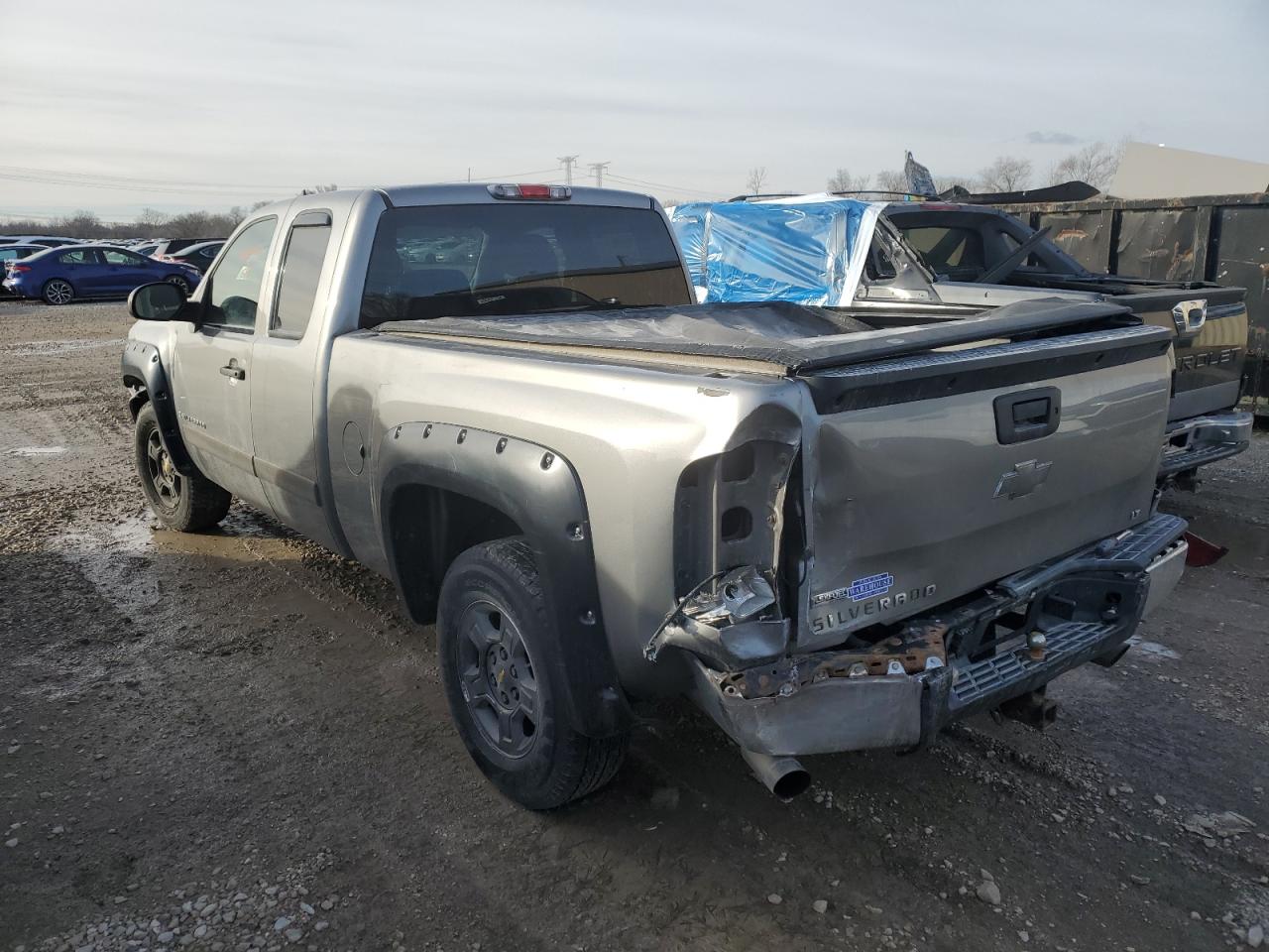 2008 Chevrolet Silverado - Image 2