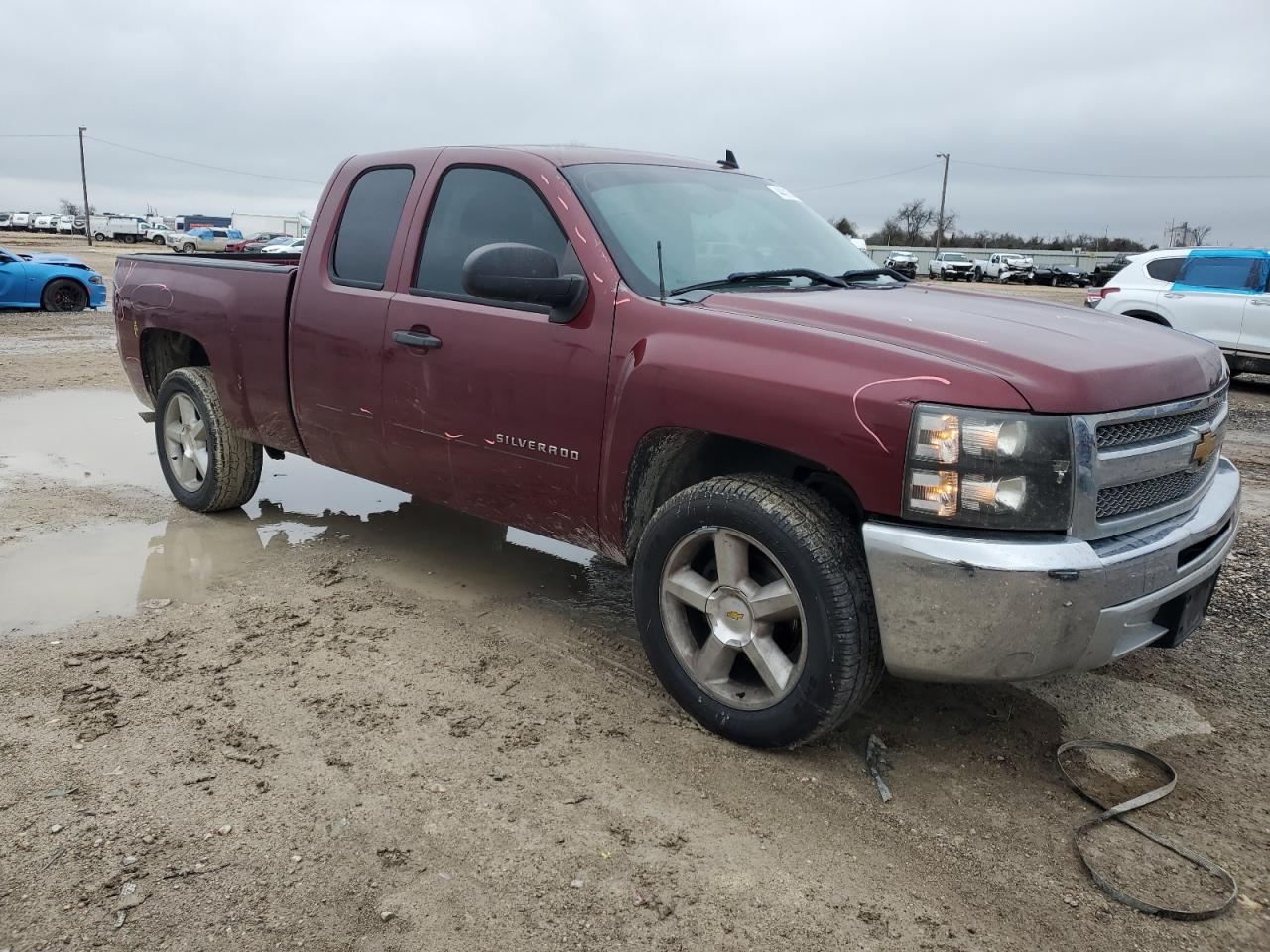 2013 Chevrolet Silverado - Image 4