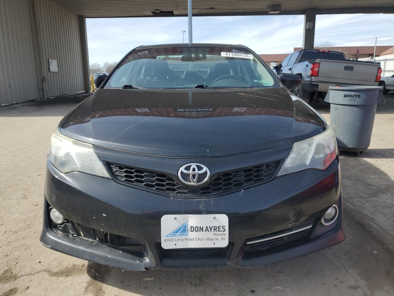 2014 Toyota Camry - Image 5