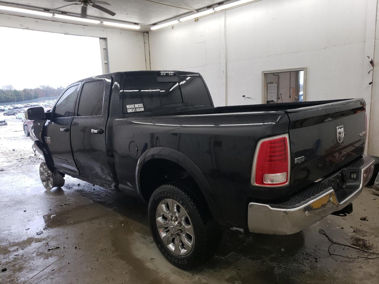 2016 RAM 2500 - Image 2