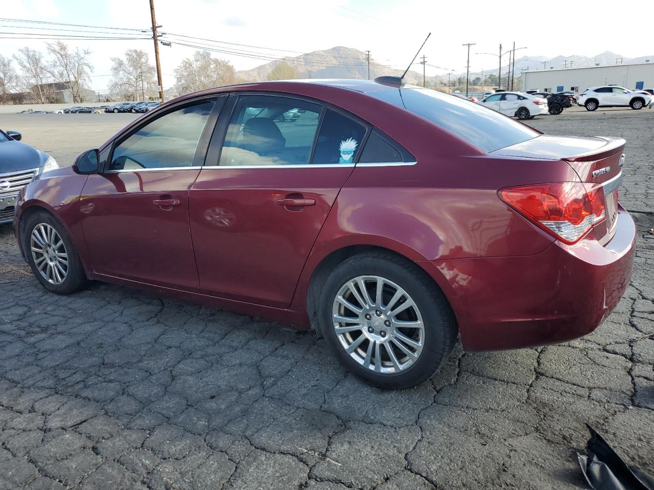 2016 Chevrolet Cruze - Image 2